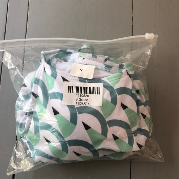 NWOT swing top and ruffle bottom tankini/bikini - Picture 8 of 13